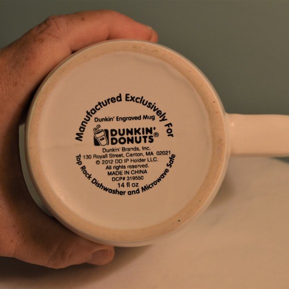 Dunkin' Donuts 14oz engraved cream and orange stoneware mug 14oz 2012 like new - Picture 4 of 6